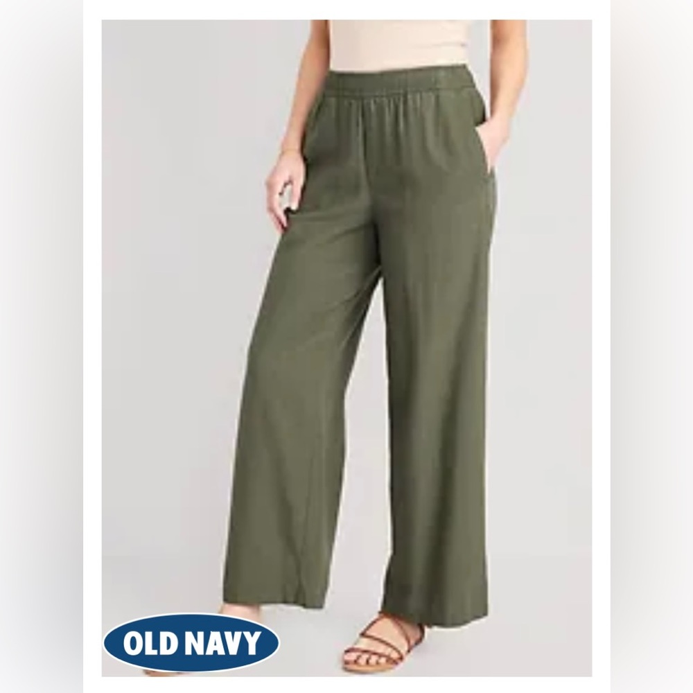 Old Navy high-waisted linen-blend wide-leg pants.